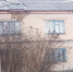 Шифер сорвало в июне во время урагана - Новая газета