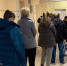Рязанцы выстроились в длинную очередь в регистратуру поликлиники №4 на улице Есенина - ИА СОРОКА