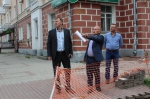 Александр Чайка оценил ход ремонта теплотрассы по ул. Некрасова