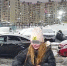 В Шлаковом подростки поиграли с детской коляской и бросили ее в снег - Ya62.Ru