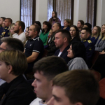 В Рязани вручили дипломы участникам СВО, прошедшим отбор на второй поток программы «ГЕРОИ62» В отборе приняли участие более 260 человек. Претенденты прошли ряд конкурсных испытаний, в том числе тестирование управленческого потенциала, собеседования с экспертами.