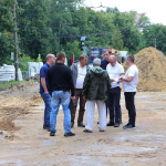 В Рязани проводится масштабный ремонт теплотрасс В районе Первомайского проспекта идёт монтаж новой теплотрассы. С подрядной организацией обсудили вопросы увеличения темпов ремонта и количества бригад на объекте. Разные виды работ подрядчик будет выполнять параллельно, чтобы успеть закончить их в срок. Ремонт ведется круглосуточно, график работ в ночное время также оптимизирован.