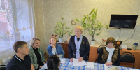 Дмитрий Репников и Лариса Крохалева провели встречу с представителями общества инвалидов - Единая Россия