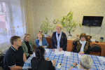 Дмитрий Репников и Лариса Крохалева провели встречу с представителями общества инвалидов