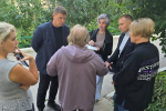 Дмитрий Репников провел встречу с жителями на улицах Ленинского Комсомола и Гагарина