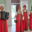Участницы народного коллектива «Девчата» Павелецкого Дома культуры пришли на избирательный участок №585 с творческим подарком - Общественная палата