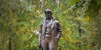 Памятник Есенину - ИА Малая Родина