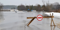 В Сапожковском округе Пара подтопила въезд на железобетонный мост - RyazPressa.Ru