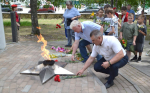 Сапожковцы возложили цветы и зажгли свечи в память о погибших в Великой Отечественной войне